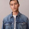 Trucker Jacket din denim în stilul anilor ’90