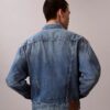 Trucker Jacket din denim în stilul anilor ’90