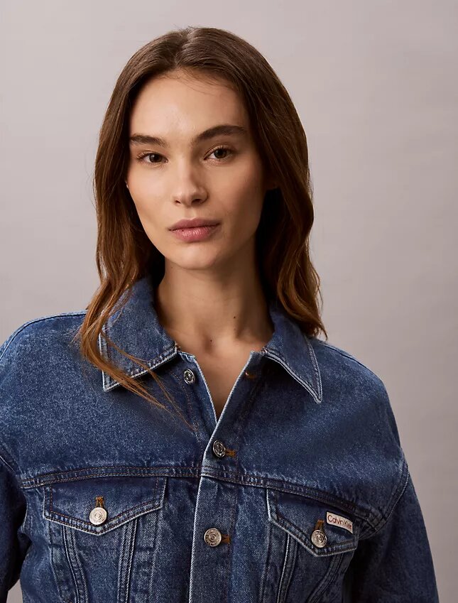 Trucker Jacket scurtă din denim Trucker Jacket scurtă din denim