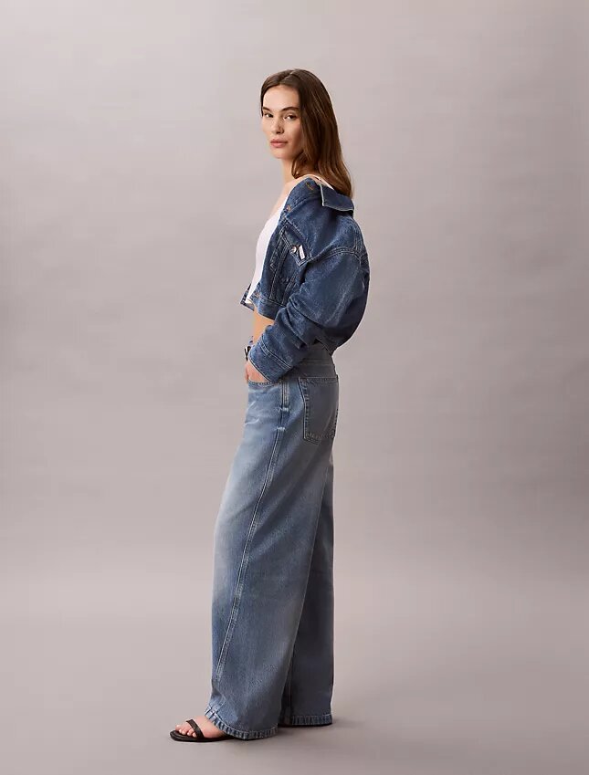 Trucker Jacket scurtă din denim Trucker Jacket scurtă din denim