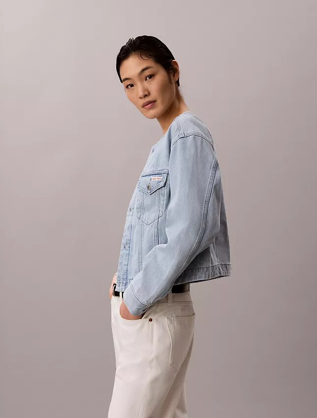 Trucker Jacket scurtă din denim, fără guler Trucker Jacket scurtă din denim, fără guler