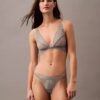 Unlined Triangle Bra Ck Black Geo Lace